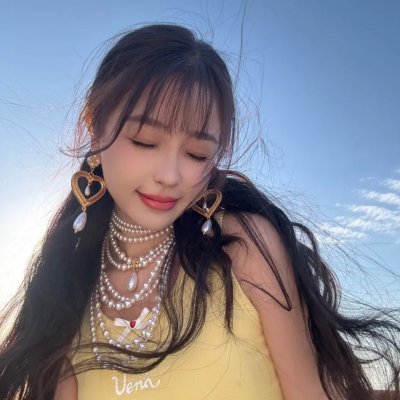 离家后我独自盛放